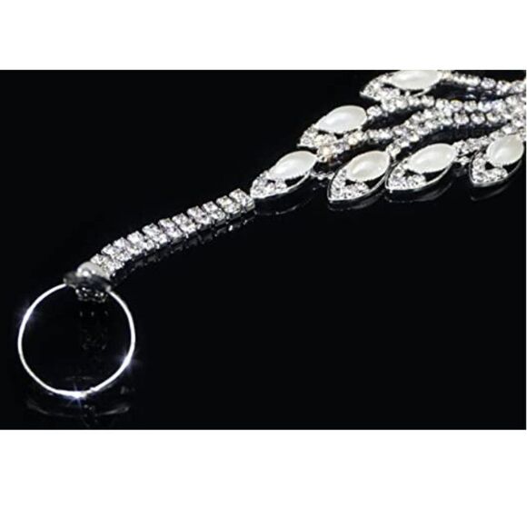 Silver and Diamond Austrian Crystal Pearl Art Deco Anklet Foot Chains - Set of 2 - Picture 5 of 6